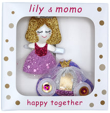 Load image into Gallery viewer, Golden Carriage Princesses Gift Box Set